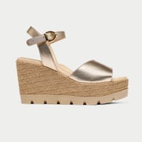 Sandals and summer shoes