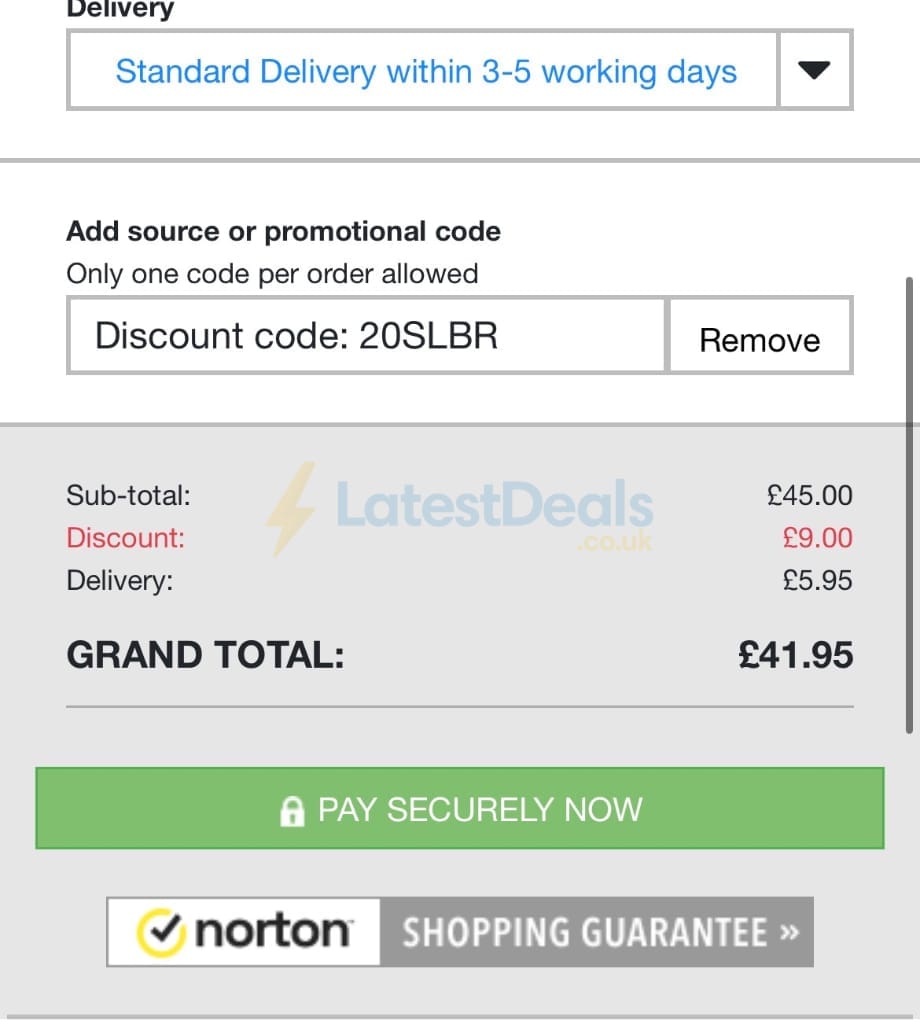 Screenshot of the Chums discount code working