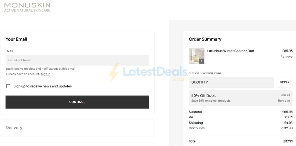 Screenshot of the Monu Shop discount code working