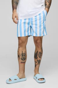 boohooMAN Wide Stripe Print mid Length Swim Short