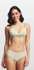 FREE Bra & Pants Set (Worth £12.99)