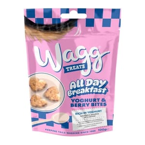 Wagg Treats All Day Breakfast Yoghurt & Berry Bites 100g