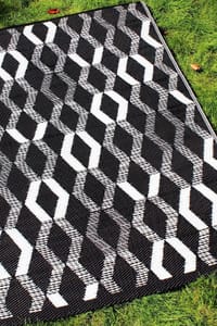 'Rico' Outdoor Vertical Zig Zags UV Resistant Outdoor Rug 170cm X 120cm