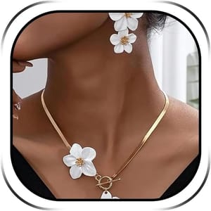 Novearring Floral Jewelry Set Gold White Flower Earrings and Necklace