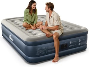 iDOO King Size Inflatable Air Mattress with Built-in Pump