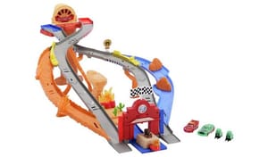 Disney Cars Radiator Springs Race & Rescue Raceway