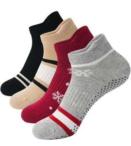 ILovDasiy Pilates Grip Socks for Women 6-8, Non-Slip