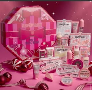 Soap & Glory Unwrap the Magic within 24 Piece Advent Calendar