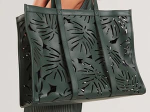 LEIIAN Leaf Cut out Wide Leather Tote Bag