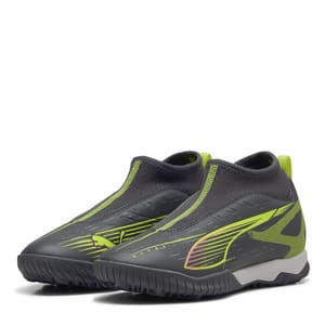 Puma Unisex Kids' Ultra 5 Match Astro Turf Football Boots