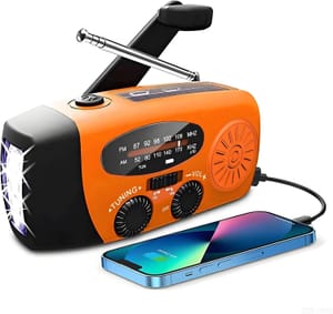 SOLARBABY Wind-up Solar AM/FM Radio with LED Light
