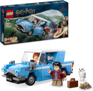 LEGO Harry Potter Flying Ford Anglia with Ron Hedwig 76424