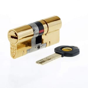 Yale Anti-Snap 3-Star Euro Double Cylinder, 45:45 (90mm), Brass Finish