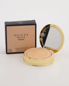 Gucci  Shade 03 Mattifying Face Poder 10g