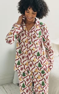 Chelsea Peers Red Christmas Tree & Dog Long Pyjamas Set