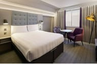 Premier Inn Hotel Rooms Sale Under £45 + FREE Breakfast & Kids Eat Free!